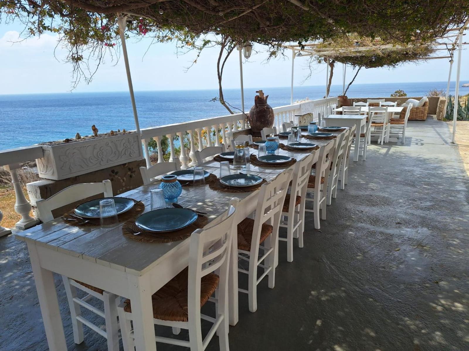 Aparthotel Kathys Island Retreat Adia Zewnętrze zdjęcie
