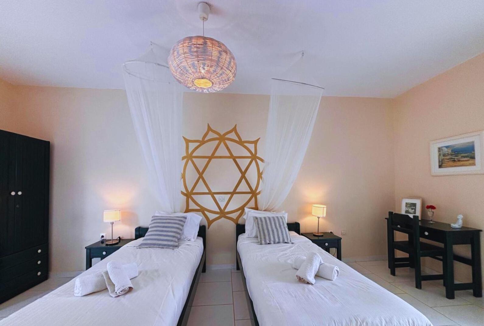 Aparthotel Kathys Island Retreat Adia Zewnętrze zdjęcie